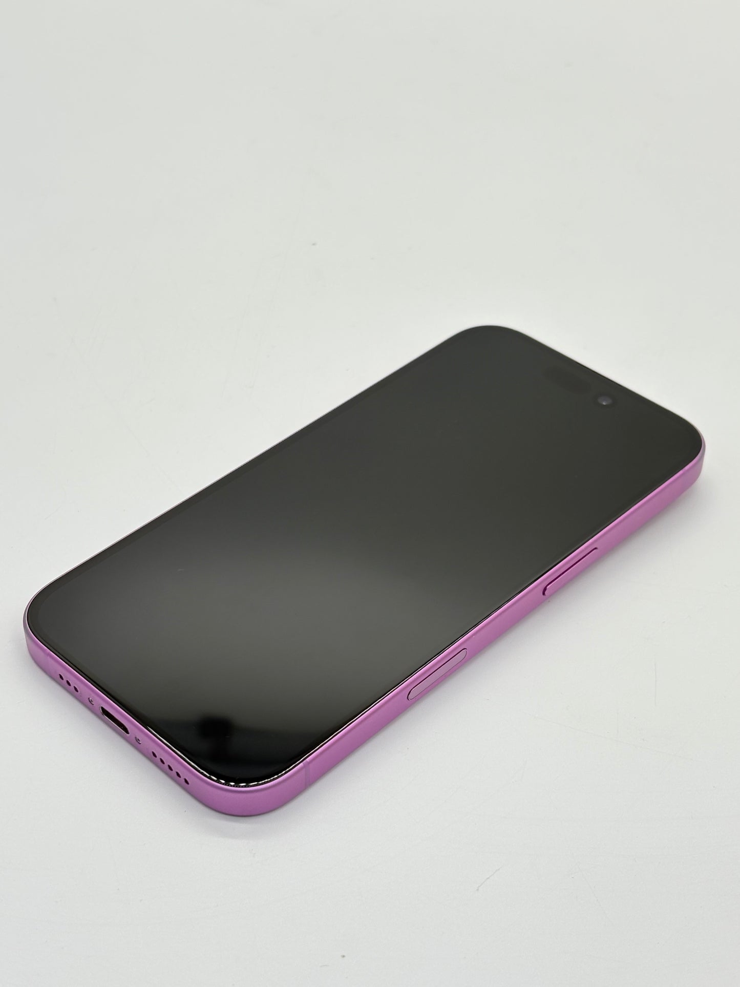 AT&T Apple iPhone 16 6.1" 128GB 100% Battery Health A3081 Pink