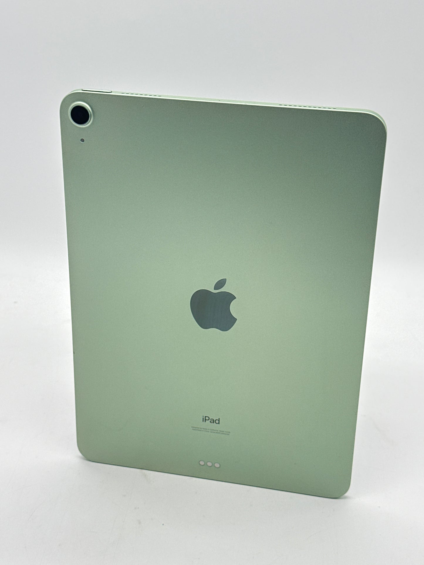 Apple iPad Air 4th Gen 64GB Wi-Fi Only Green A2316 MYFR2LL/A Cracked Screen