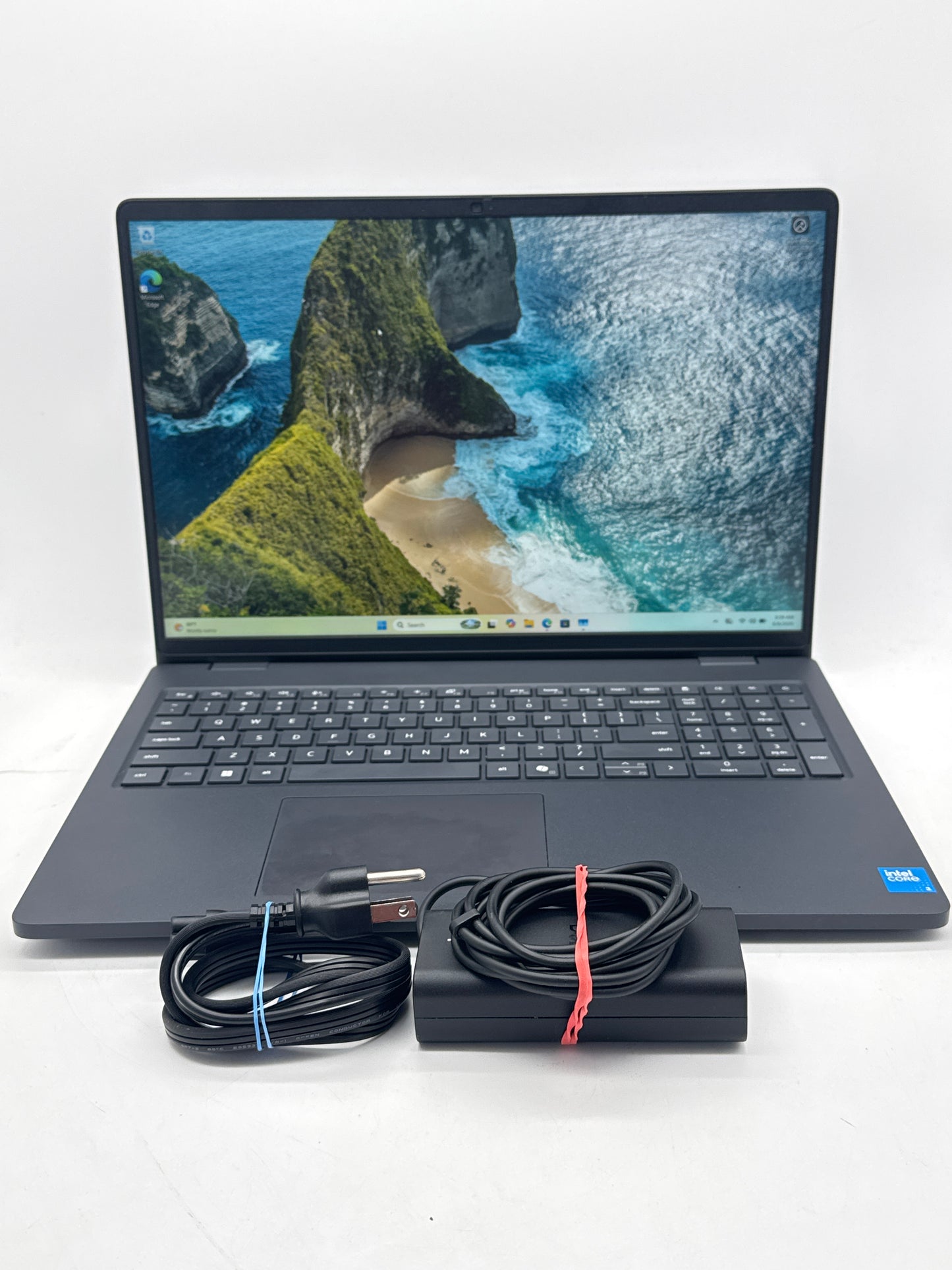 Dell Pro PC 16250 16-inch Laptop Core 3 100U 1.2Ghz 8GB RAM 256GB SSD Black