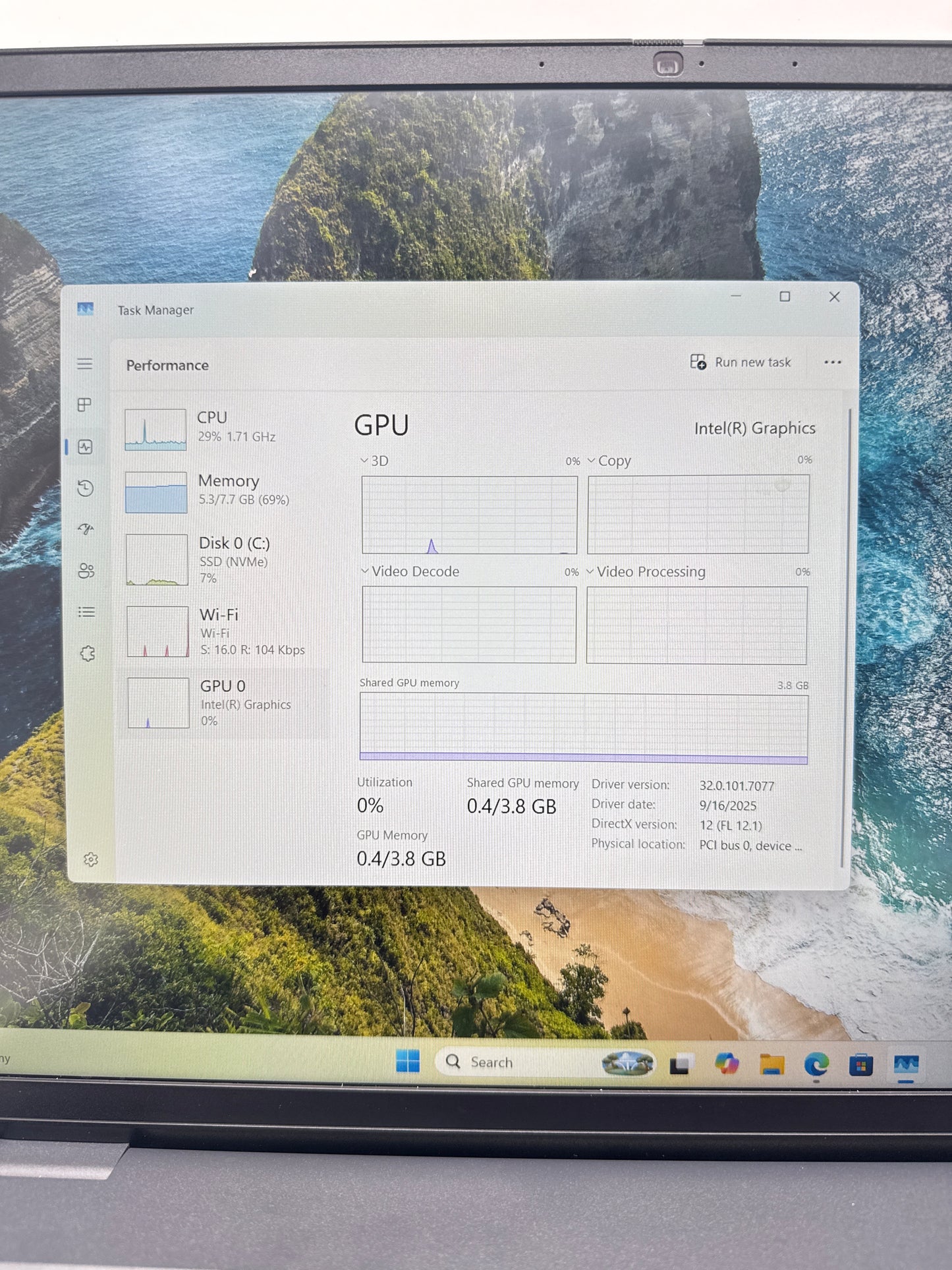 Dell Pro PC 16250 16-inch Laptop Core 3 100U 1.2Ghz 8GB RAM 256GB SSD Black