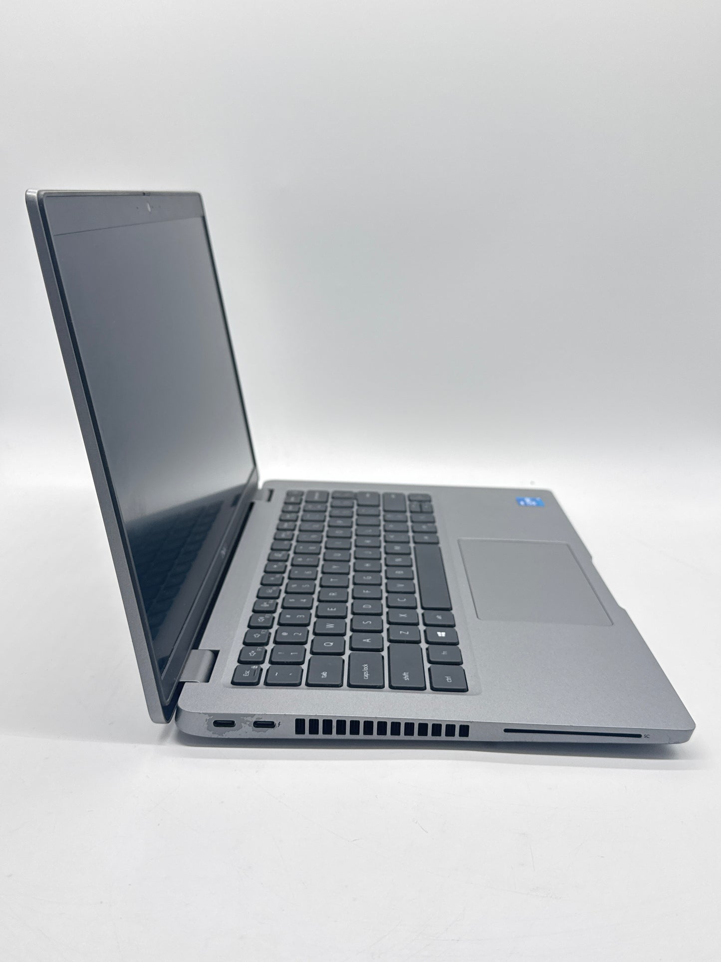 Dell Latitude 5420 14-inch Core i5-1145G7 2.60Ghz 11th Gen 8GB 256GB Gray