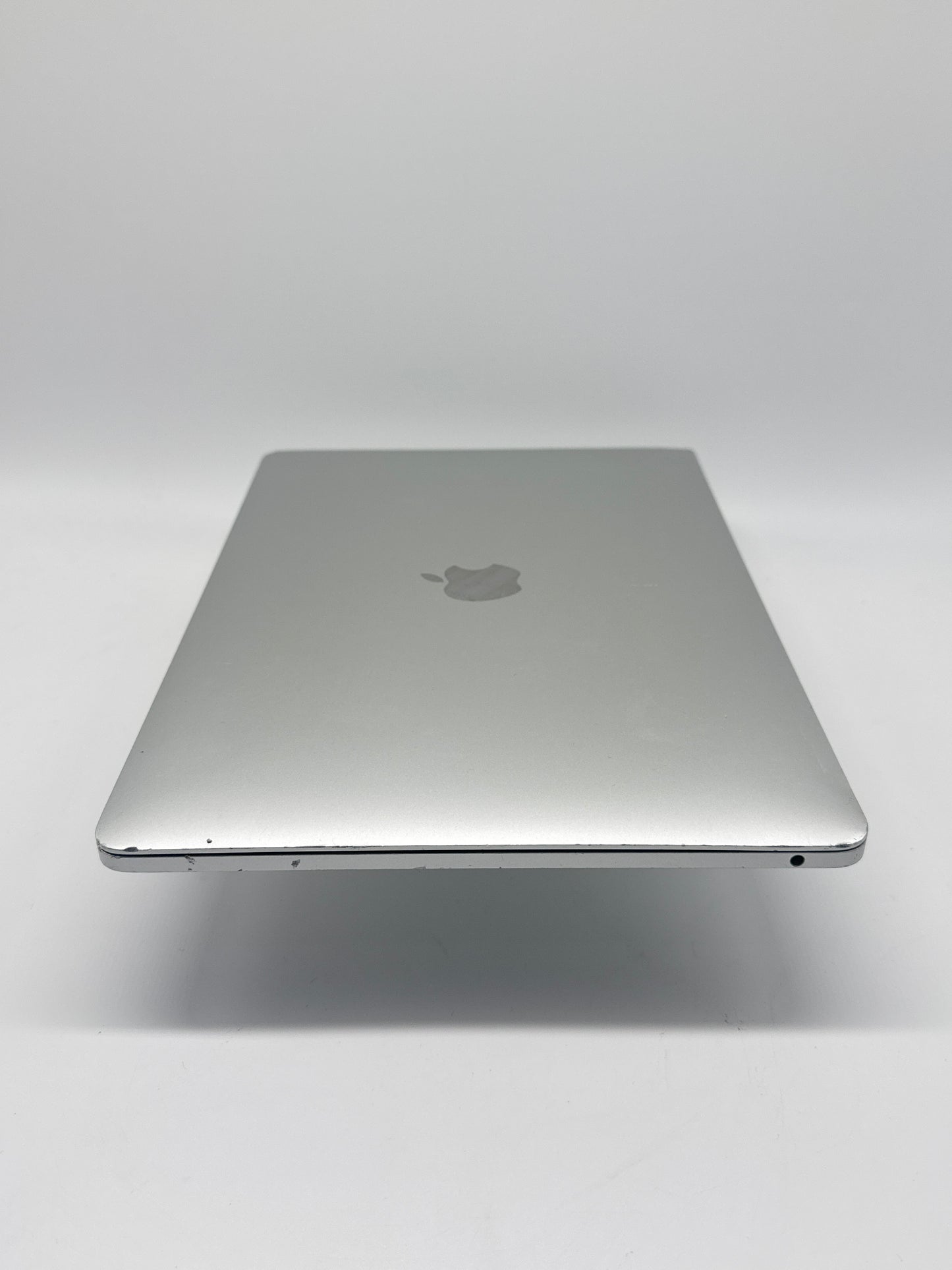 Apple MacBook Pro 13-inch A2338 2020 M1 8GB 256GB Silver Broken Screen