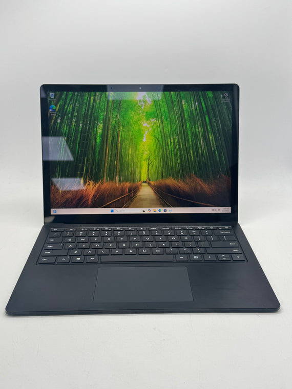 Microsoft Surface Laptop 4 1951 13.5" Core i5 11th Gen 8GB 256GB Black Used