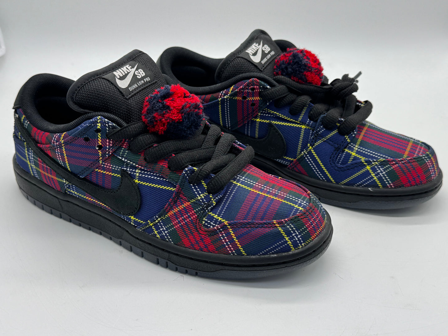 Nike SB Dunk Low Nardwuar Sneakers Plaid Multi Color