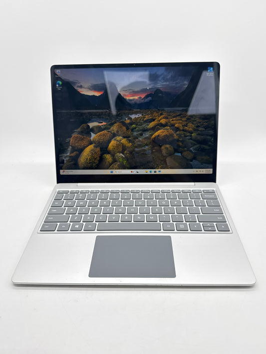 Microsoft Surface Laptop Go 1943 14-inch Core i5-1035G1 8GB 256GB Silver