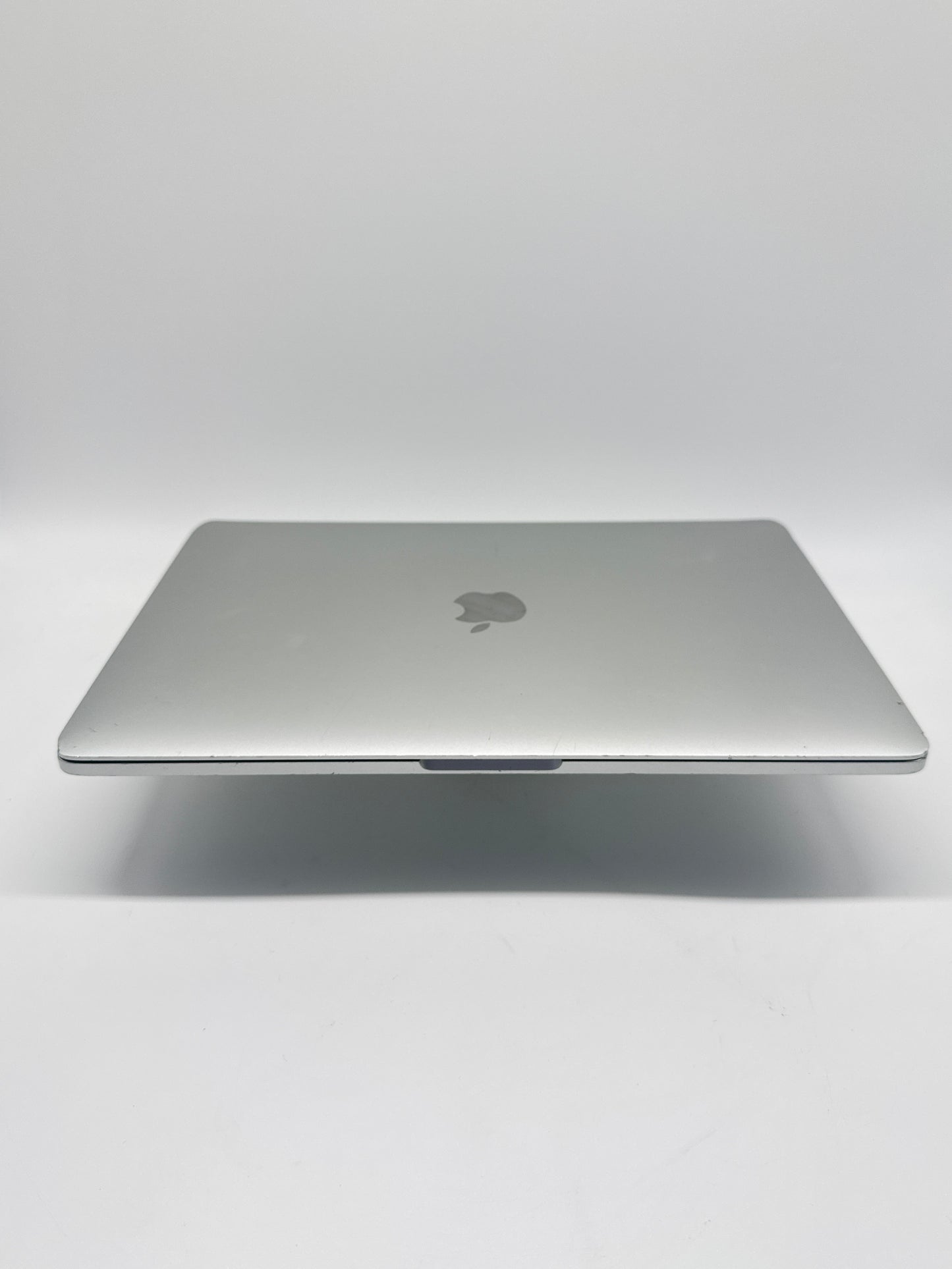 Apple MacBook Pro 13-inch A2338 2020 M1 8GB 256GB Silver Broken Screen