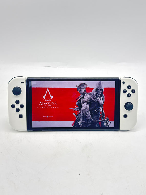 Nintendo Switch OLED HEG-001 64GB w/ White Joy-Cons Used