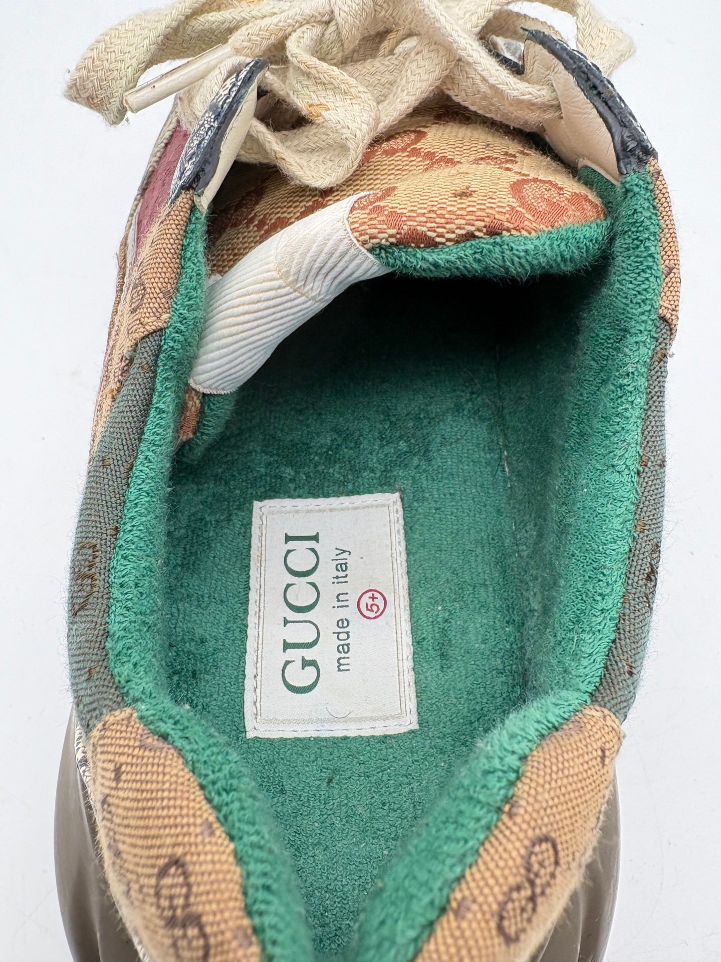 Gucci Rhyton GG Logo Leather Low Top Lace Up Sneakers