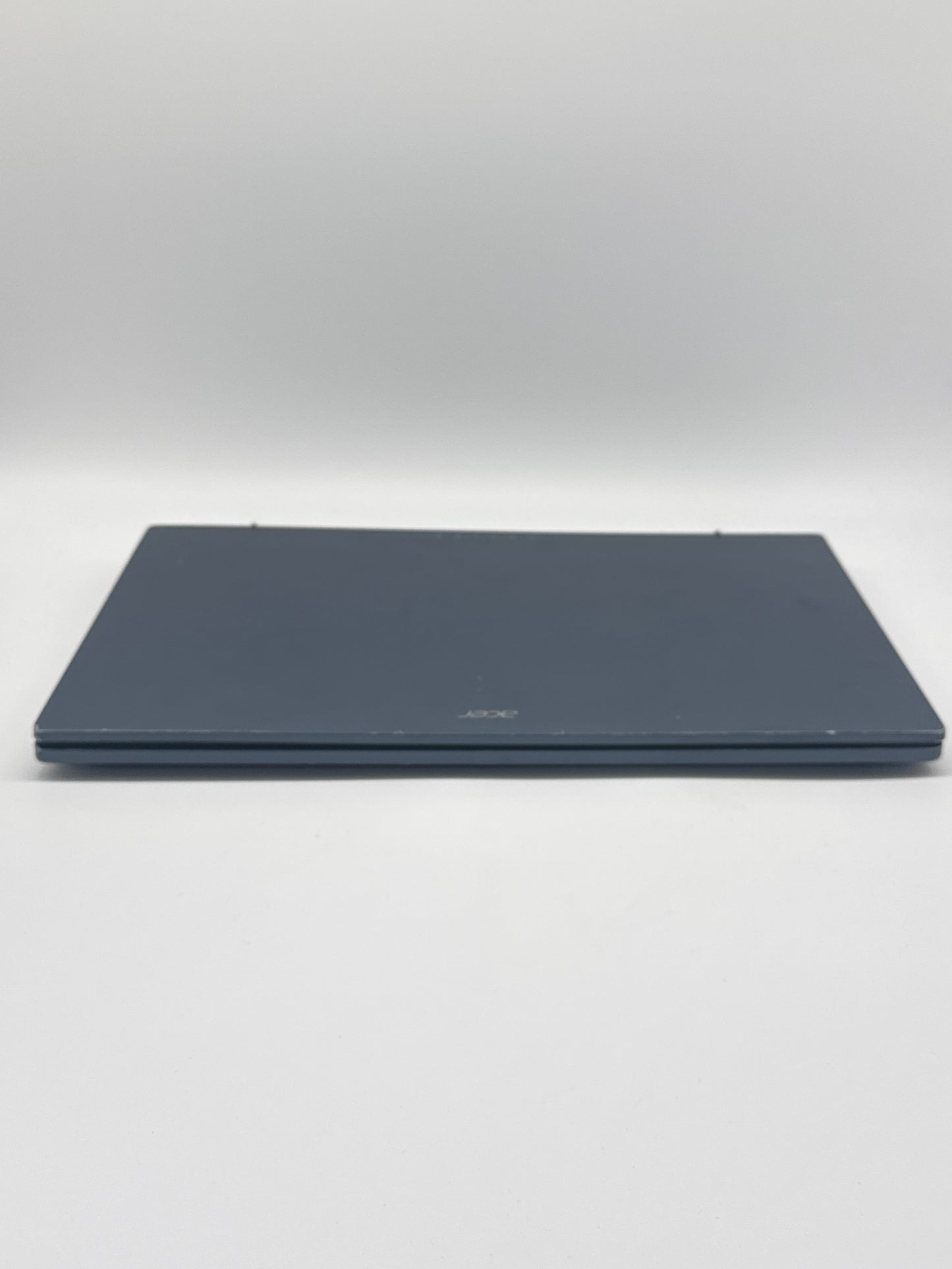 Acer Aspire 3 15.6" Laptop, Black, AMD Ryzen 5, 16GB RAM For parts only