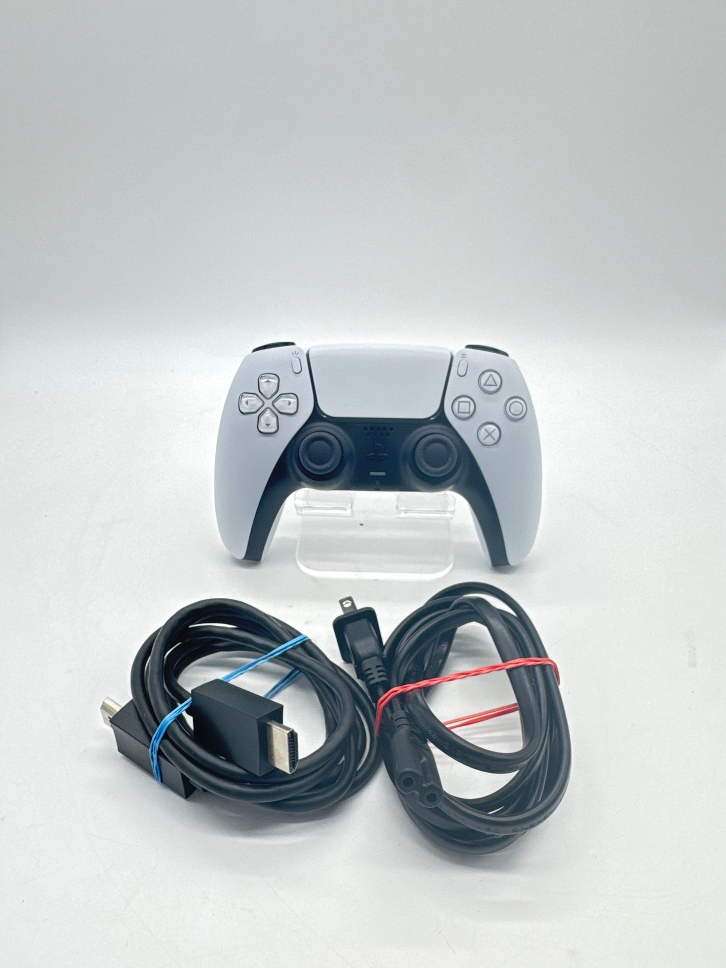 Sony PlayStation 5 Slim Digital CFI-2115 White 825GB Bundle