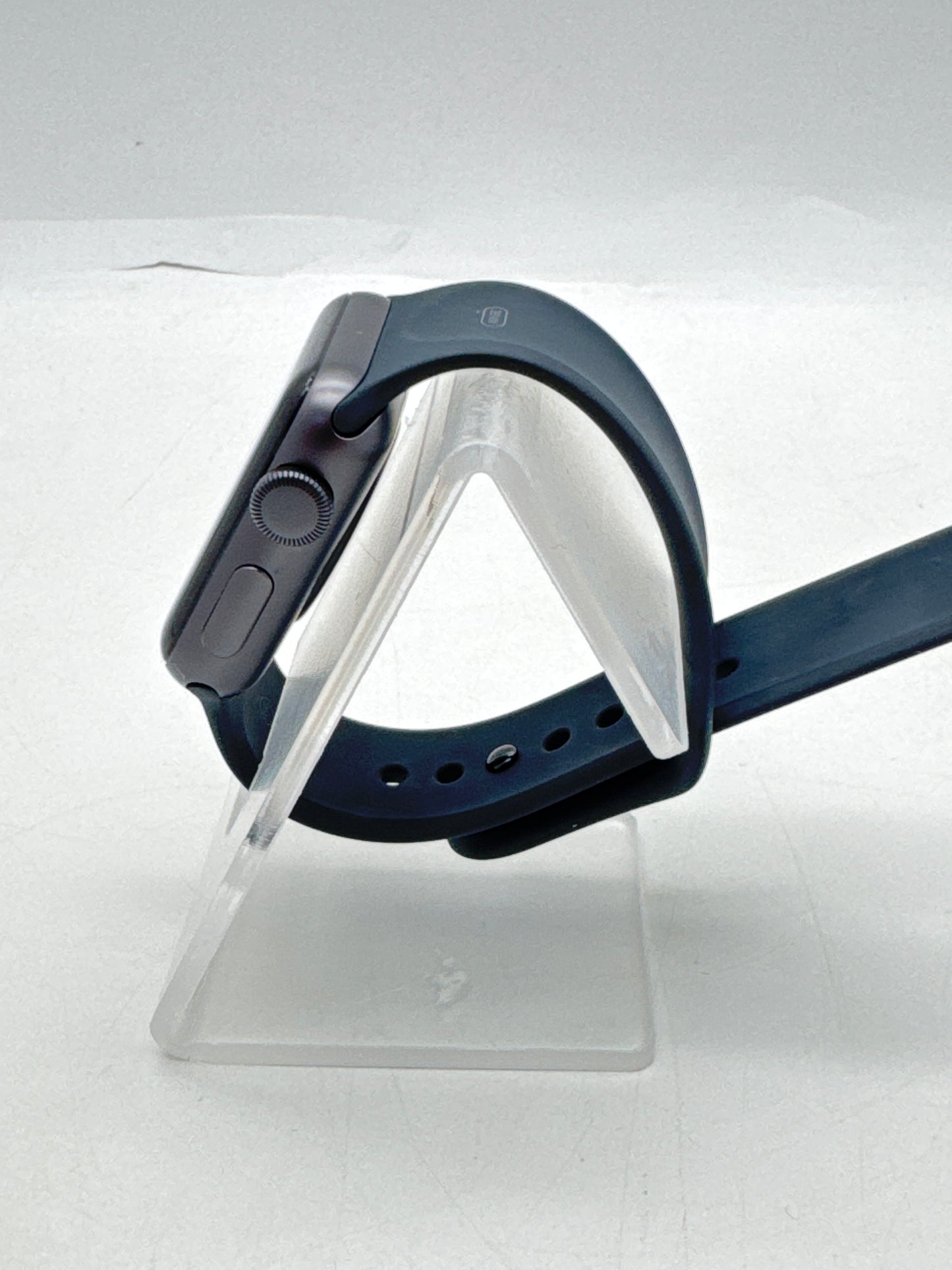 Apple Watch Series 3 A1858 GPS 38mm 8GB Space Gray Sport Band Used With Box
