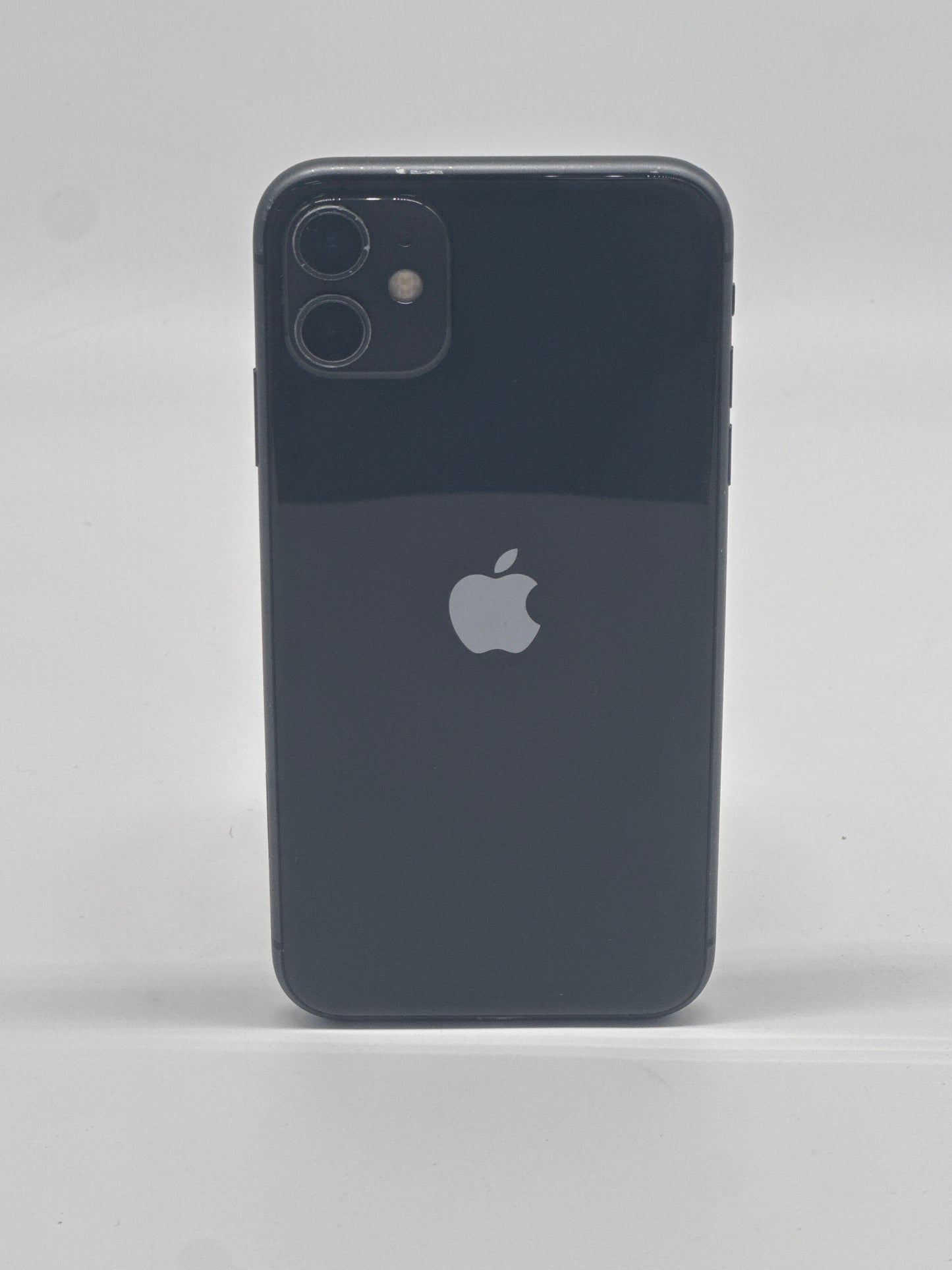 Unlocked Apple iPhone 11 64GB A2111 MWK02LL/A READ