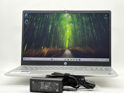 HP 15-fd0123dx 15.6" i3-1315U 8GB RAM 256GB SSD Touchscreen Laptop w/ Charger