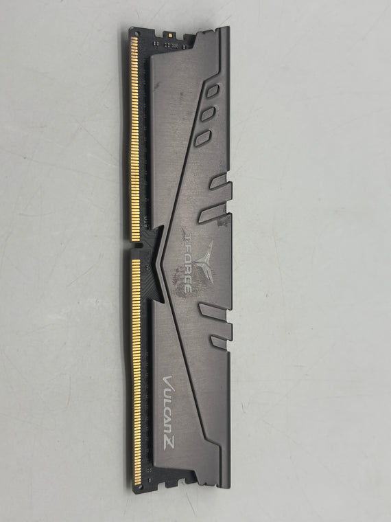 TEAMGROUP T-Force 8GB DDR4 Desktop Memory (RAM)