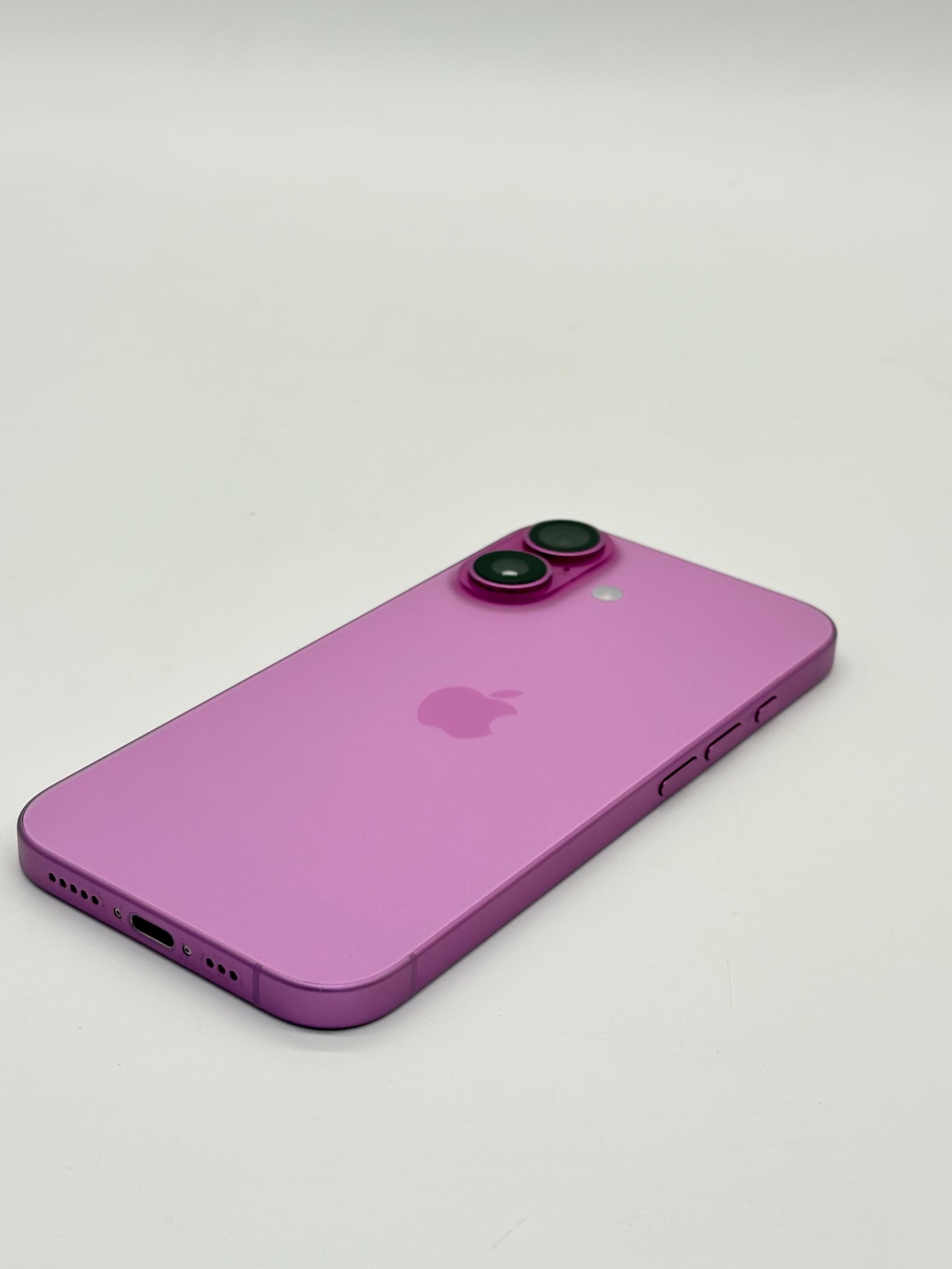 AT&T Apple iPhone 16 6.1" 128GB 100% Battery Health A3081 Pink