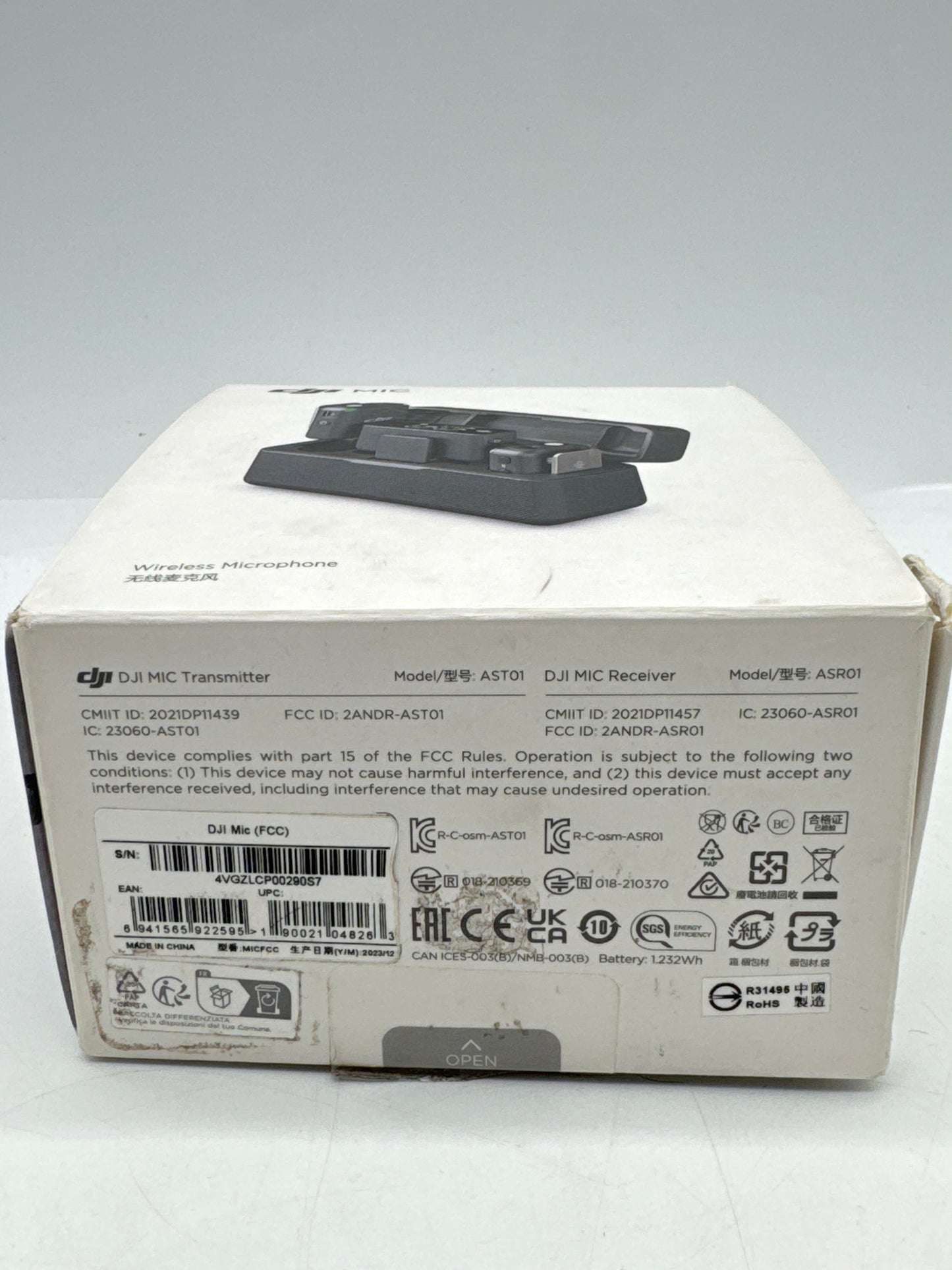 DJI Mic Dual Transmitter 2TX 1RX Charging Case Wireless Microphone System