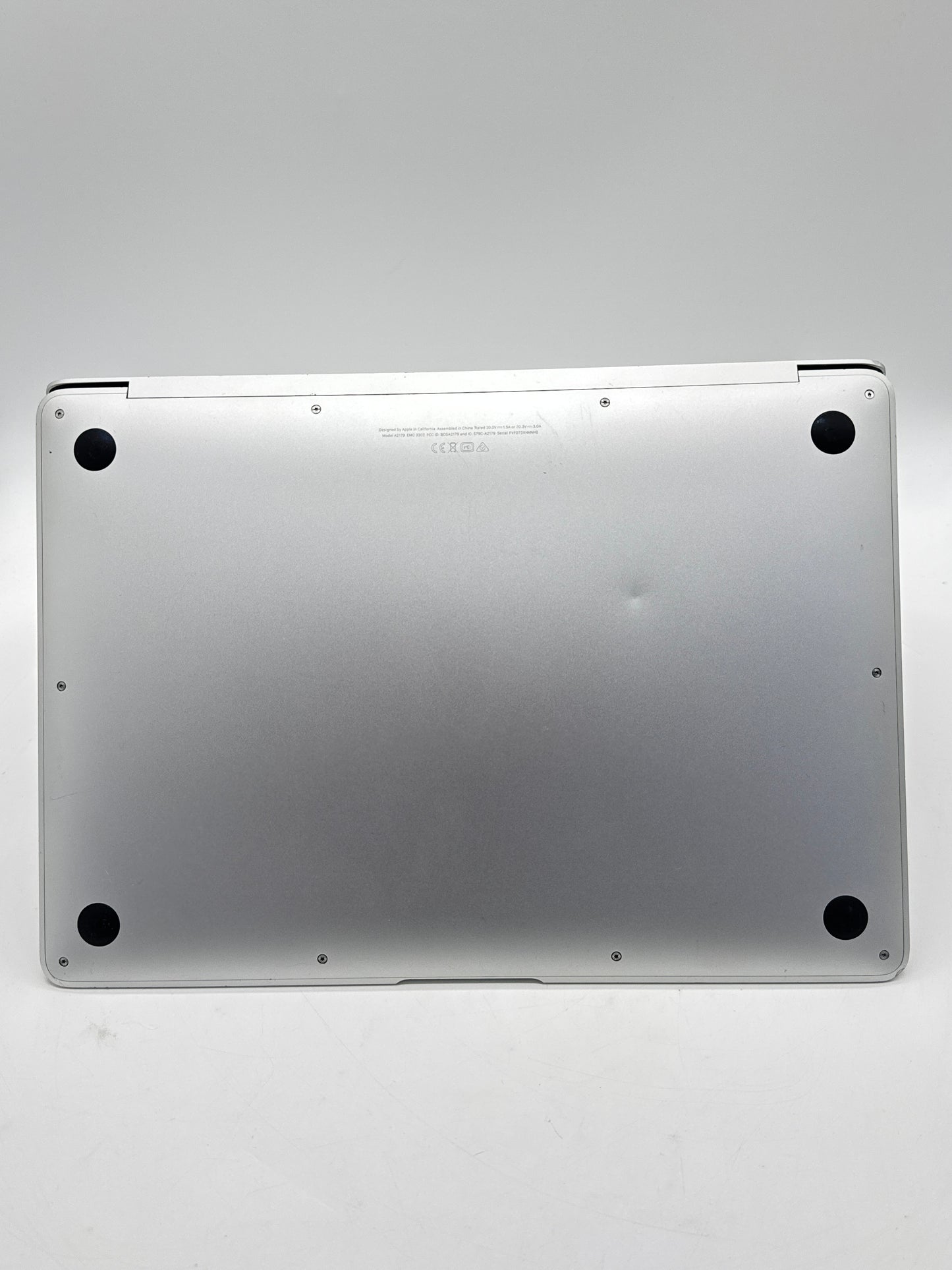 Apple MacBook Air 13" Retina A2179 Core i5 8GB 256GB Broken