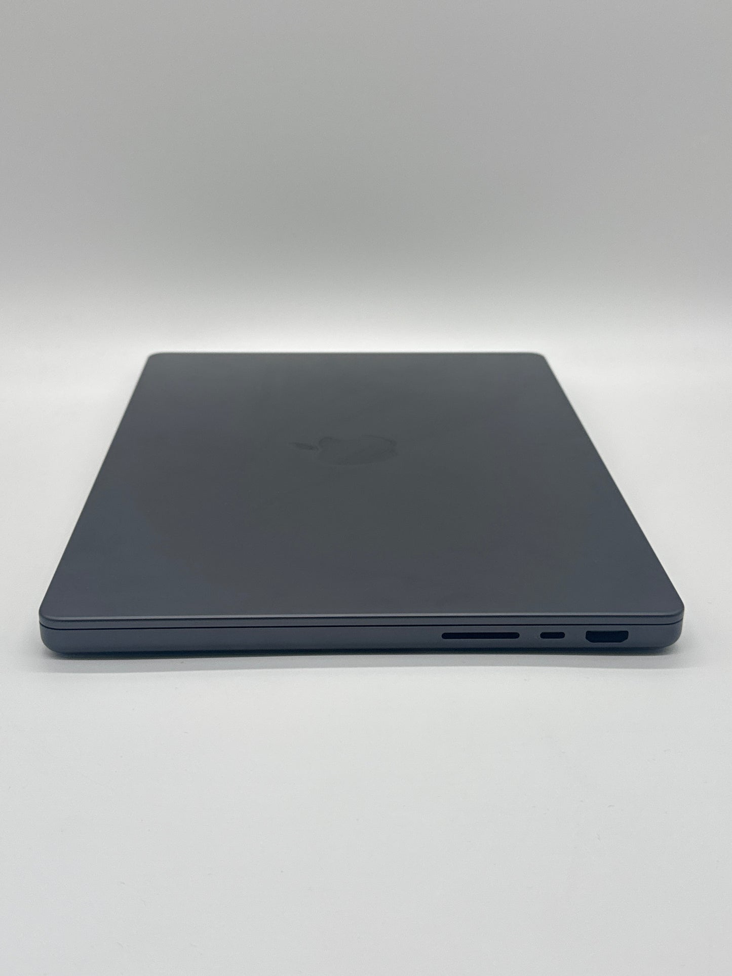 2024 Apple MacBook Pro 14.2" A3401 M4 Pro 14C-CPU 20C-GPU 24GB RAM 1TB SSD
