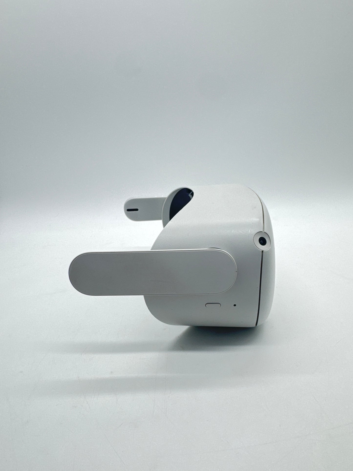 Meta Quest 2 VR Headset KW49CM White - Read