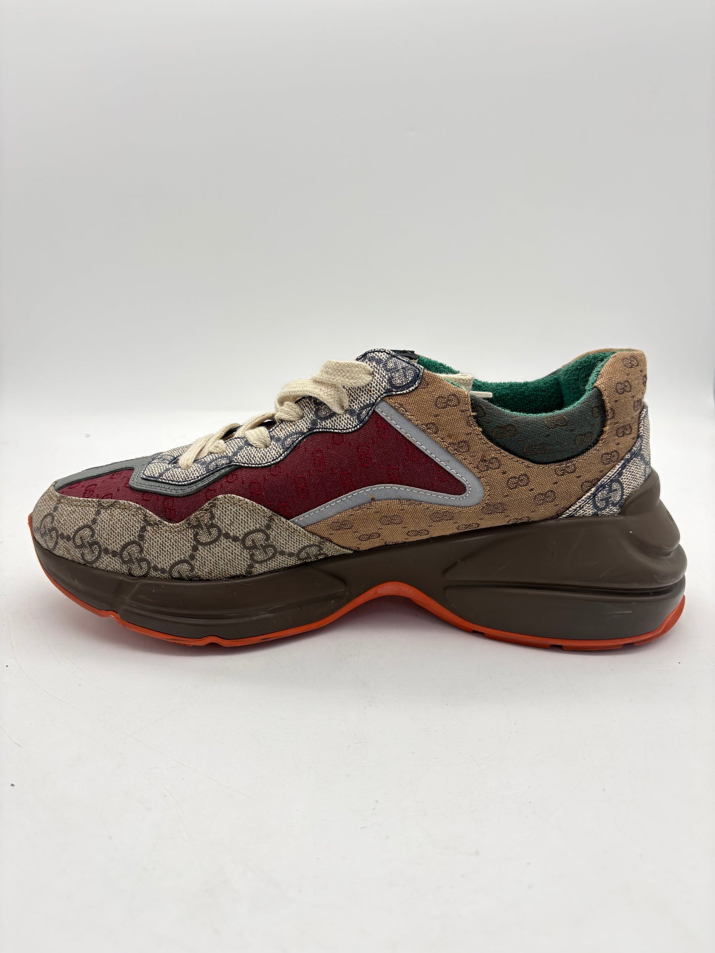 Gucci Rhyton GG Logo Leather Low Top Lace Up Sneakers