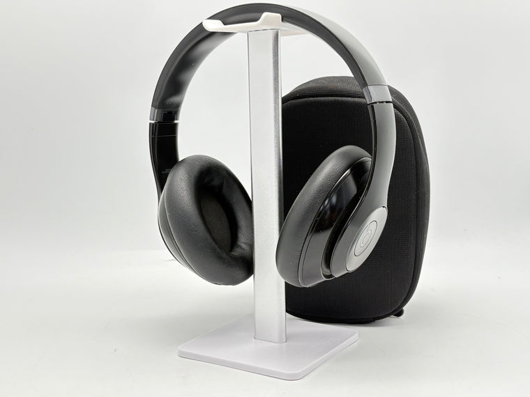 Beats Studio Pro Wireless Noise Cancelling Over-Ear Headphones Black