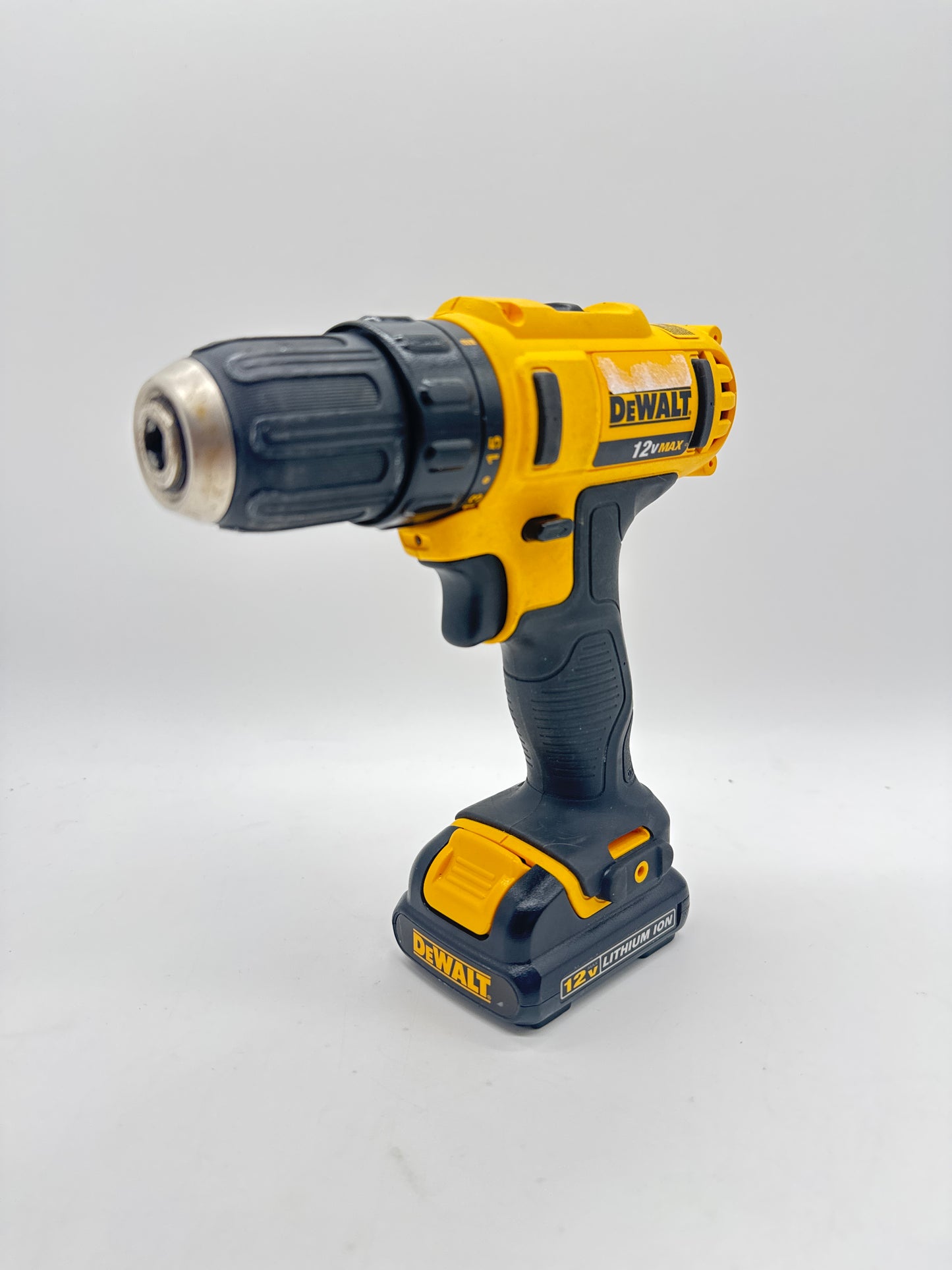 DeWalt DCD710 3/8" (10mm) Cordless Drill/Driver Power Tool w/ 12v Lithium Ion Battery