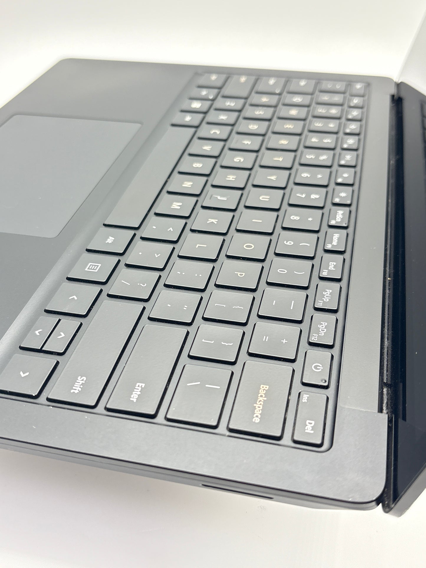 Microsoft Surface Laptop 4 13" Touch i7-1185G7 16GB RAM 256GB SSD — Model: 1951