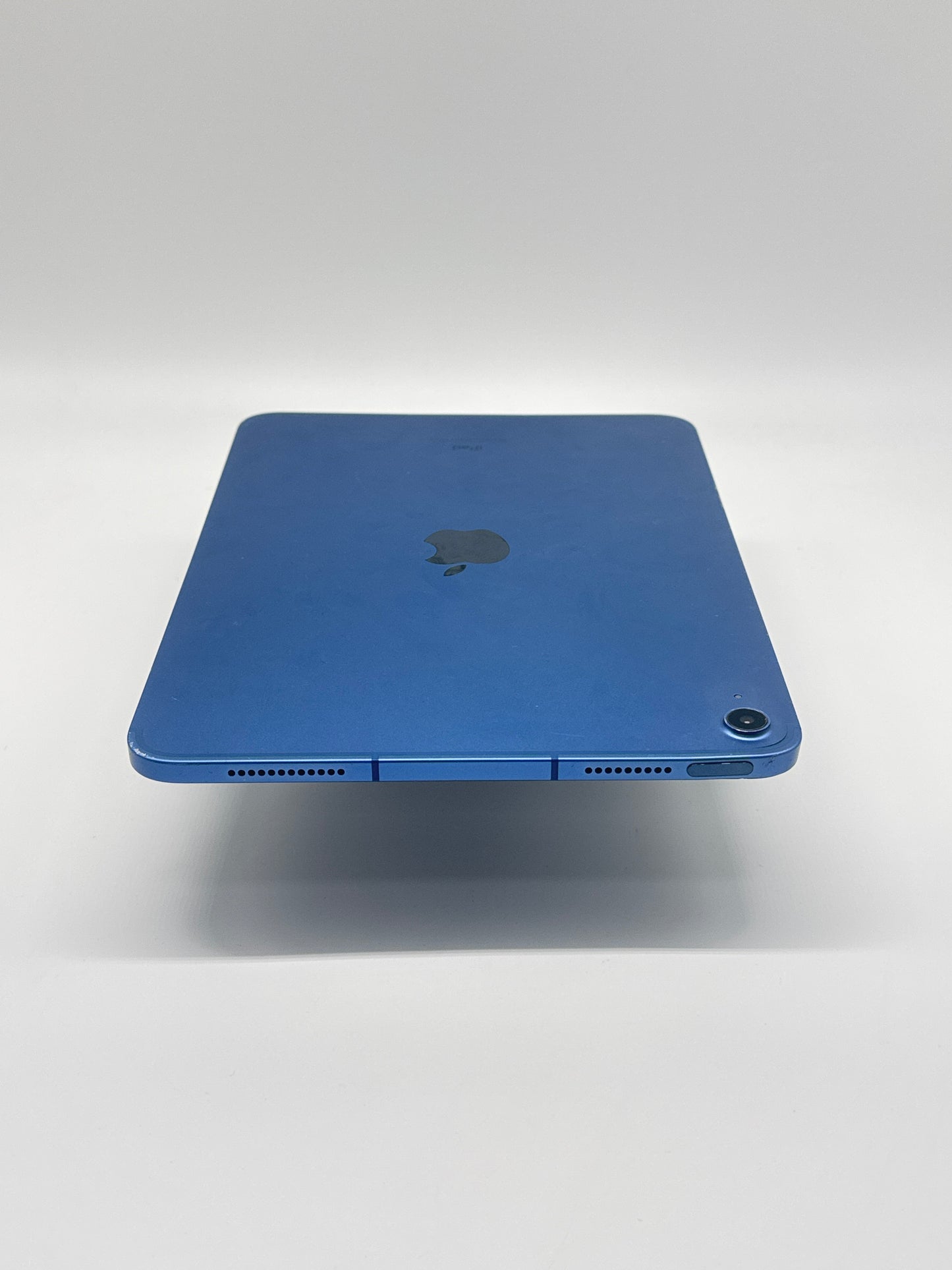 Apple iPad 10th Gen A2757 64GB WiFi Cellular Blue Cracked Screen