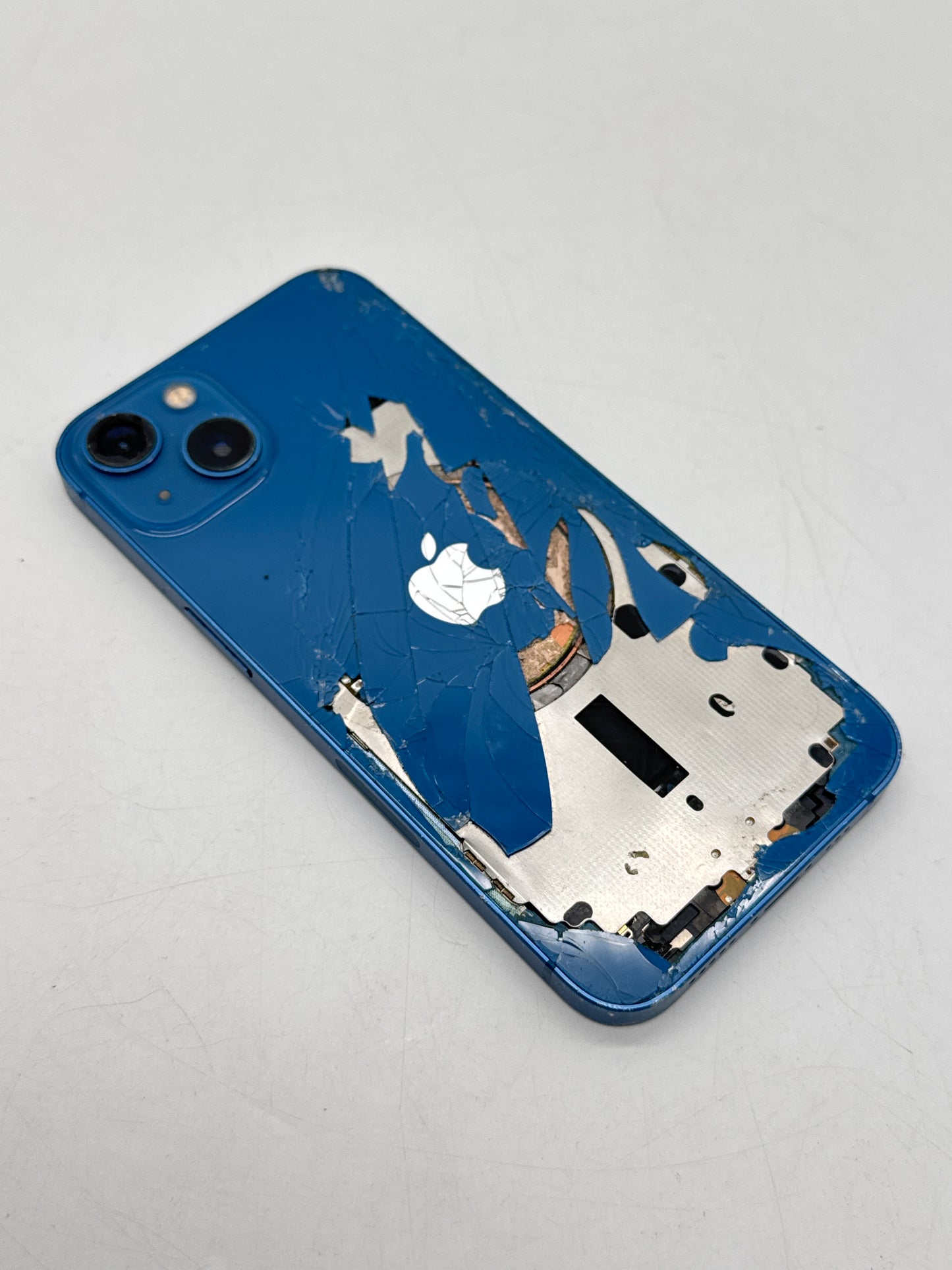 Apple iPhone 13 128GB Blue - Broken Screen & Back