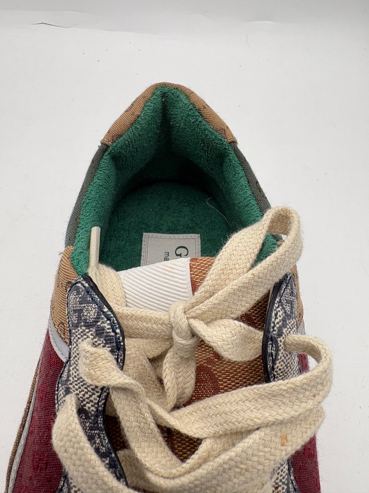 Gucci Rhyton GG Logo Leather Low Top Lace Up Sneakers
