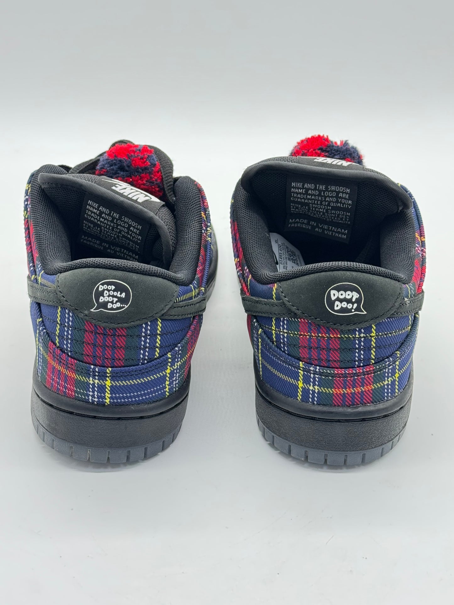 Nike SB Dunk Low Nardwuar Sneakers Plaid Multi Color