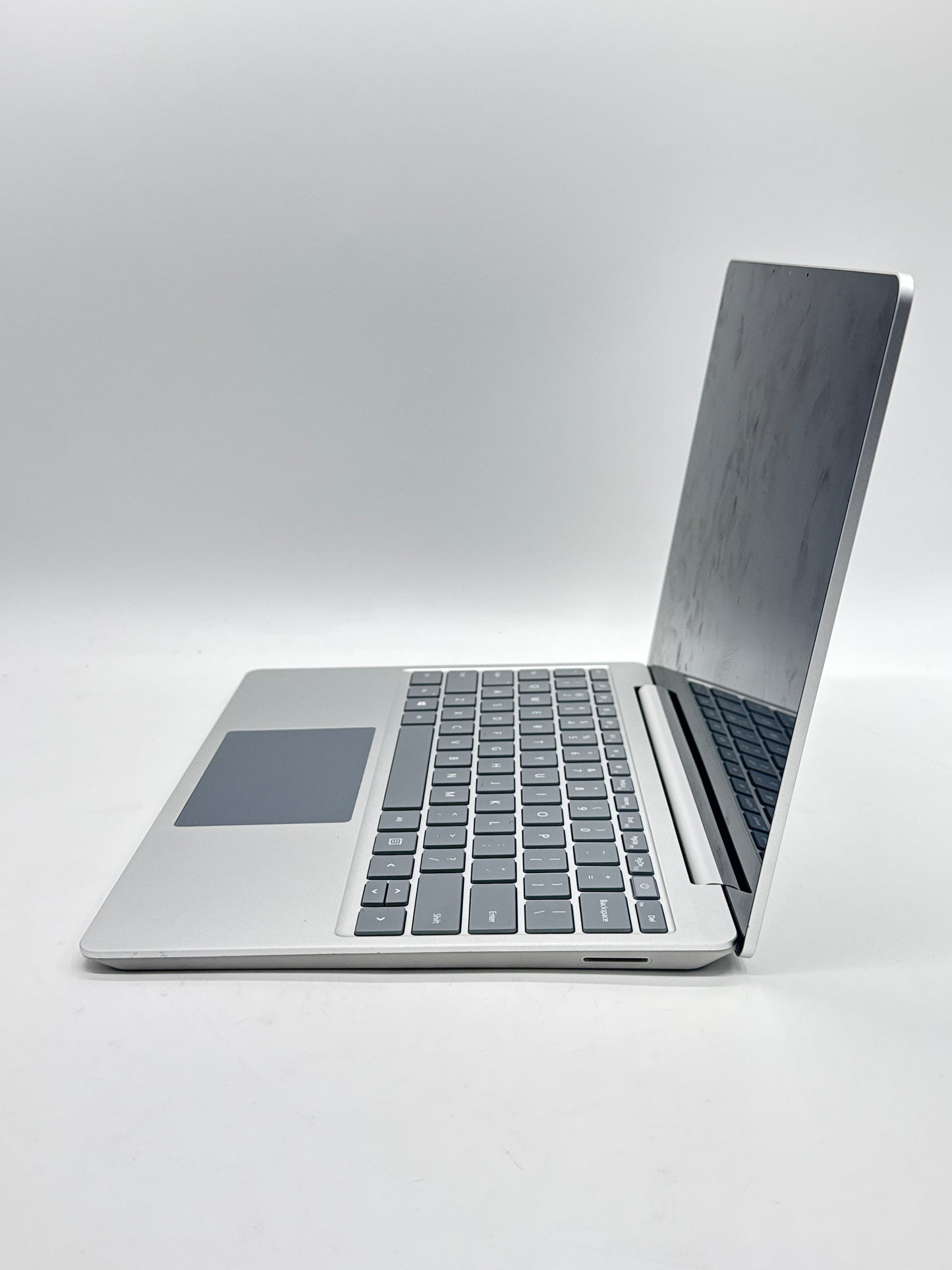 Microsoft Surface Laptop Go 1943 14-inch Core i5-1035G1 8GB 256GB Silver