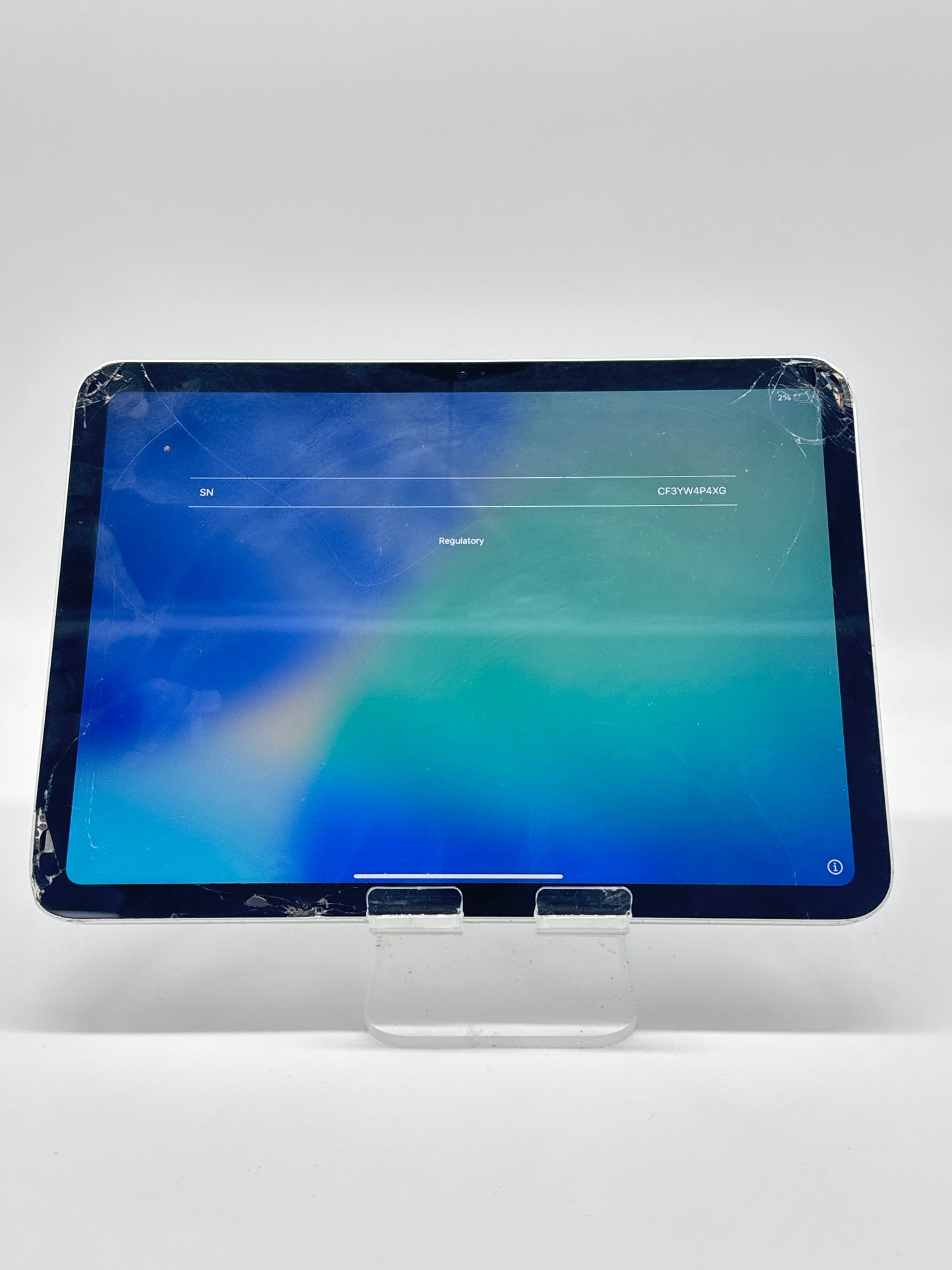 Apple iPad 10th Gen 64GB A2696 Wi-Fi Only Silver Cracked Screen Bad Digitizer Dents READ