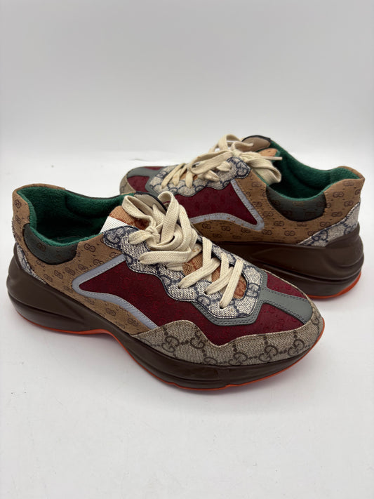 Gucci Rhyton GG Logo Leather Low Top Lace Up Sneakers