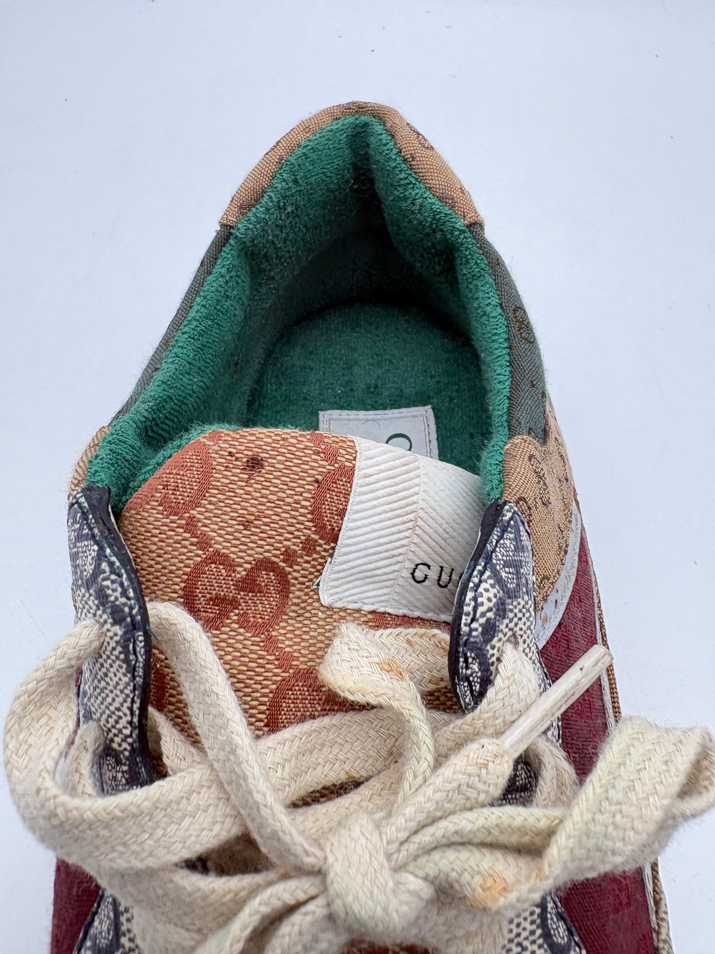 Gucci Rhyton GG Logo Leather Low Top Lace Up Sneakers