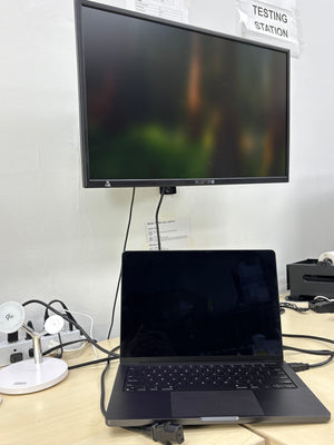 2024 Apple MacBook Pro 14" A3112 M4 10-CPU 10C-GPU 16GB 512GB SSD - Bad Display