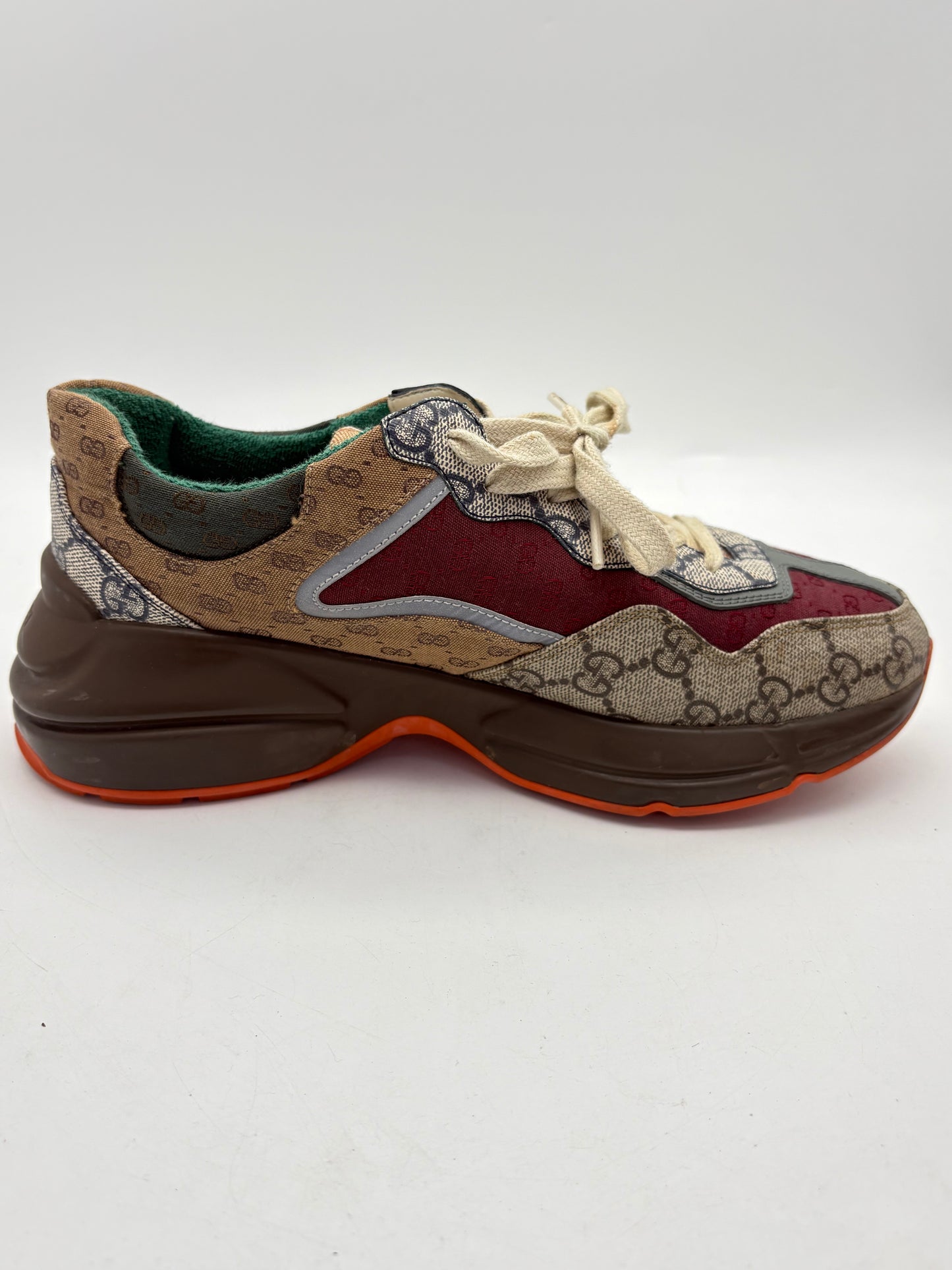 Gucci Rhyton GG Logo Leather Low Top Lace Up Sneakers